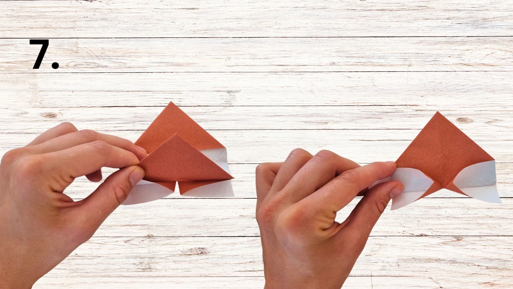 Schritt 7: Spitzen zusammenklappen