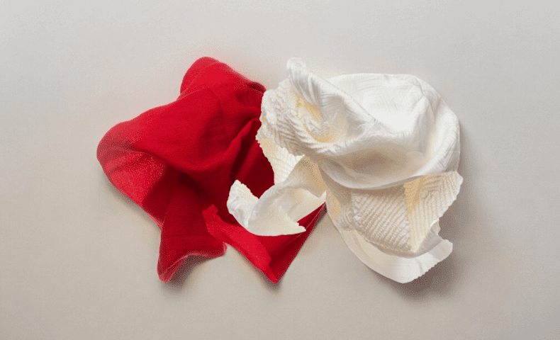 Rotes und weißes Obiage