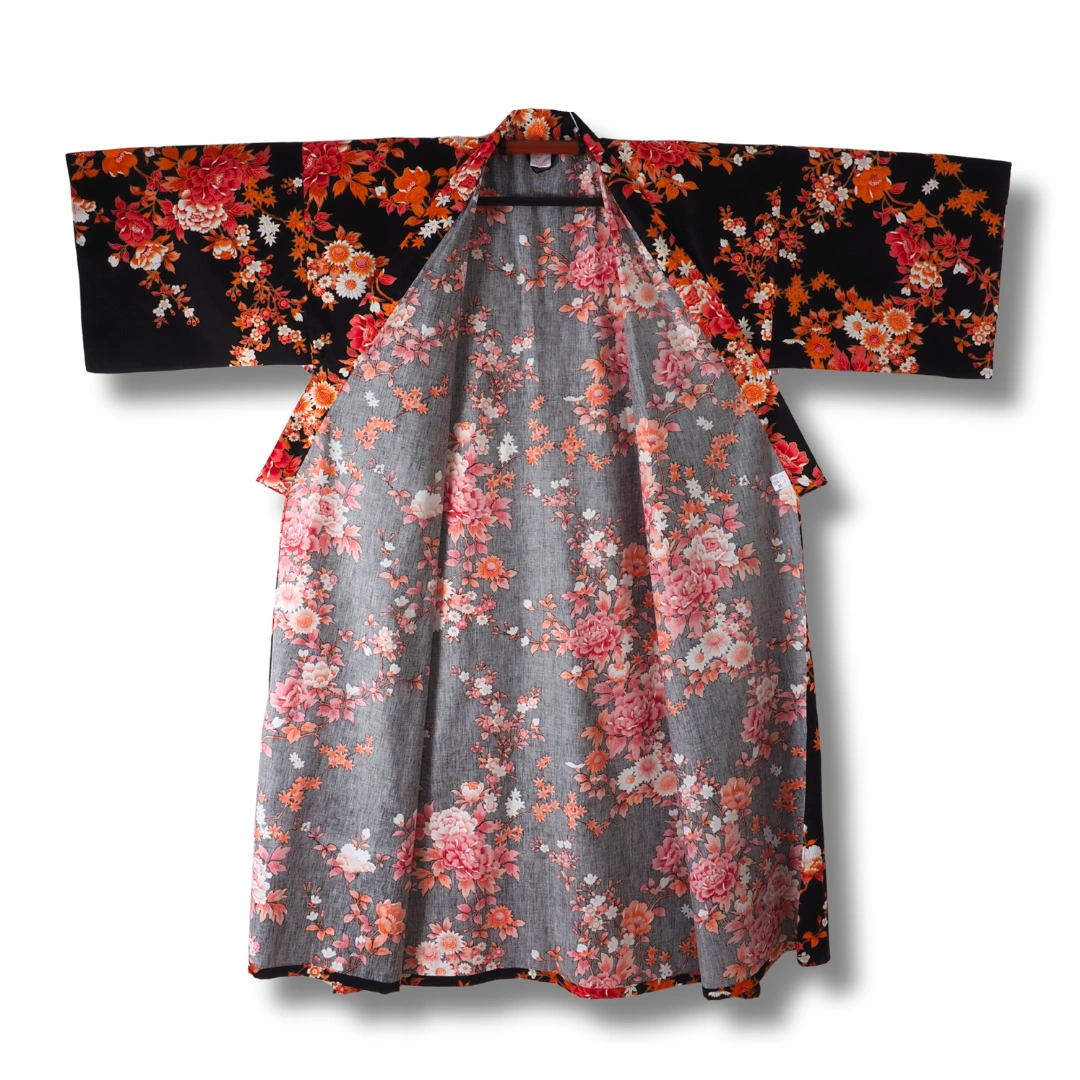 Plus Size Damen Yukata Pfingstrosen und Kirschblüten