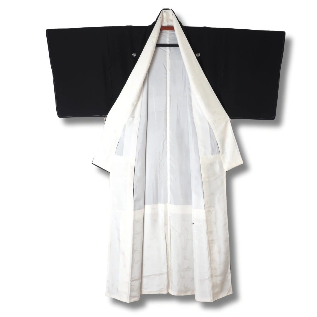 Vintage Kurotomesode Kimono Schwarz mit großem Motiv mit Kranichen