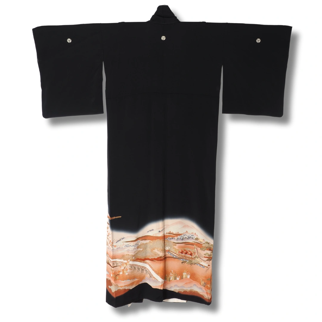 Vintage Kurotomesode Kimono schwarz mit Landschaftsmotiv in Rosé