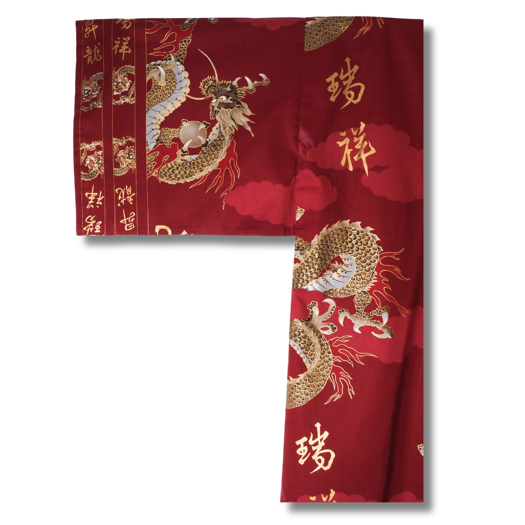 Herren Yukata dunkelrot mit goldenen Drachen Herren Yukata dunkelrot mit goldenen Drachen