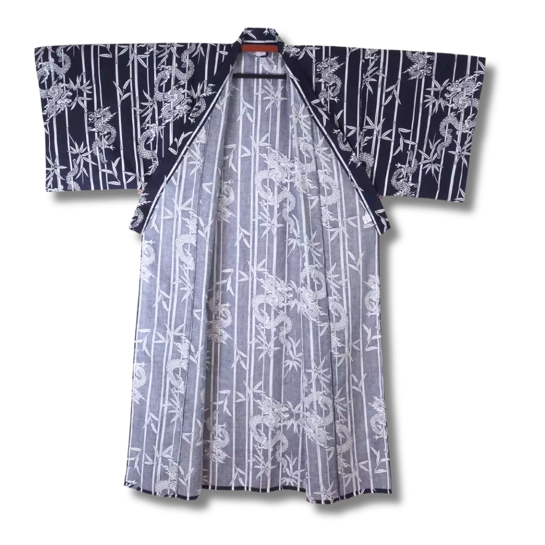 Herren Yukata dunkelblau mit weißen Drachen Herren Yukata dunkelblau mit weißen Drachen