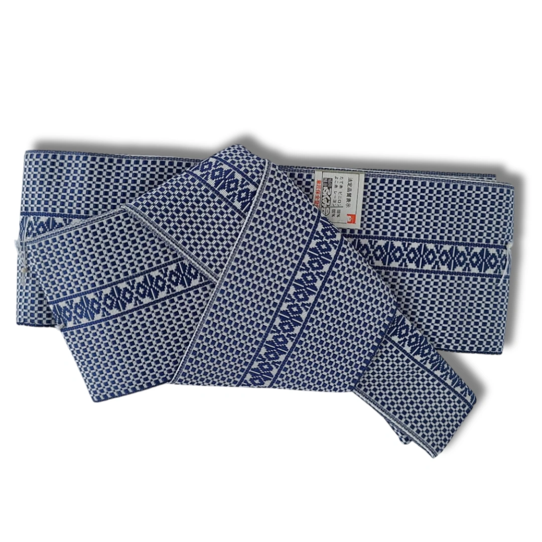 Ungetragener Vintage Kaku Obi in Dunkelblau-Weiß - vorgebunden