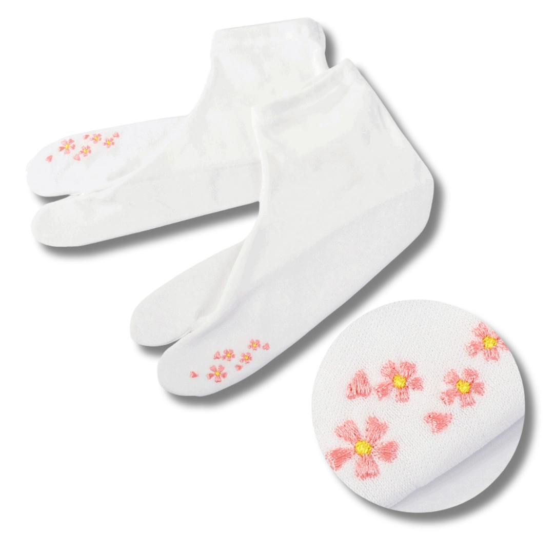 Tabi-Socken Weiß mit Kirschblüten-Stickerei Rosa