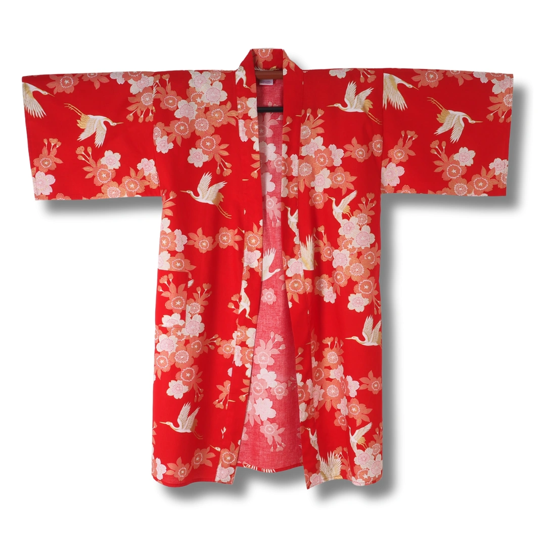 Damen Yukata kurz rot mit Kranichen & Blumen Damen Yukata kurz rot mit Kranichen & Blumen