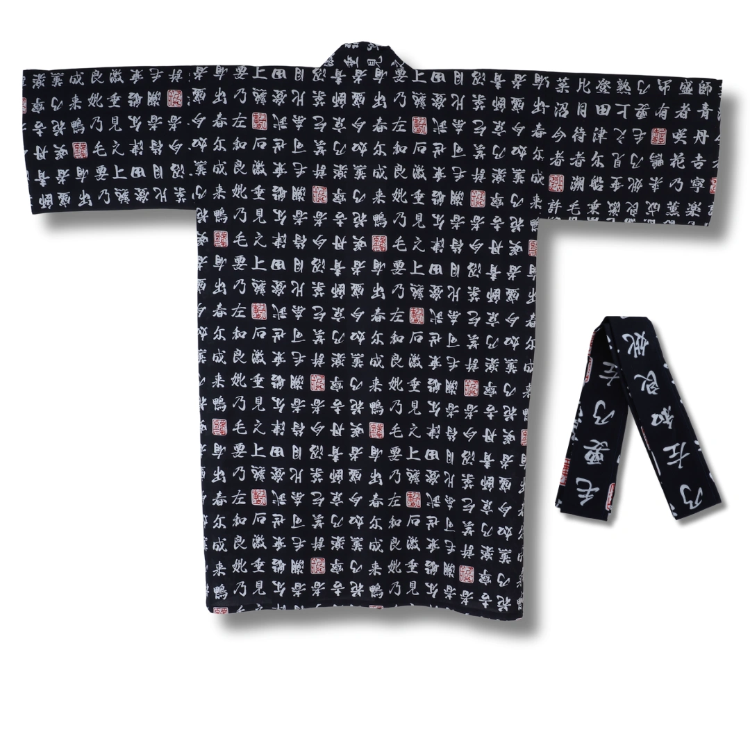 Herren Yukata kurz dunkelblau mit japanischen Schriftzeichen 