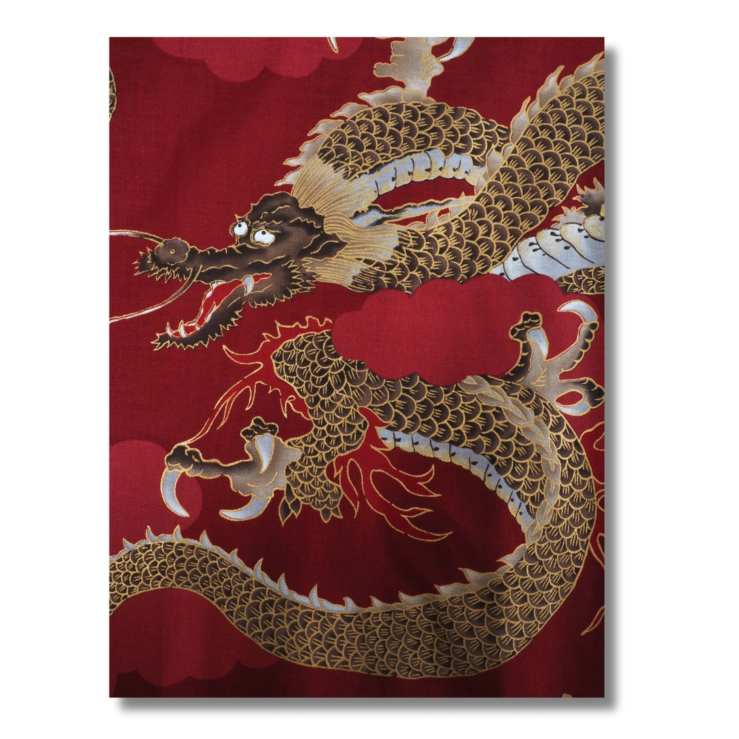 Herren Yukata dunkelrot mit goldenen Drachen Herren Yukata dunkelrot mit goldenen Drachen