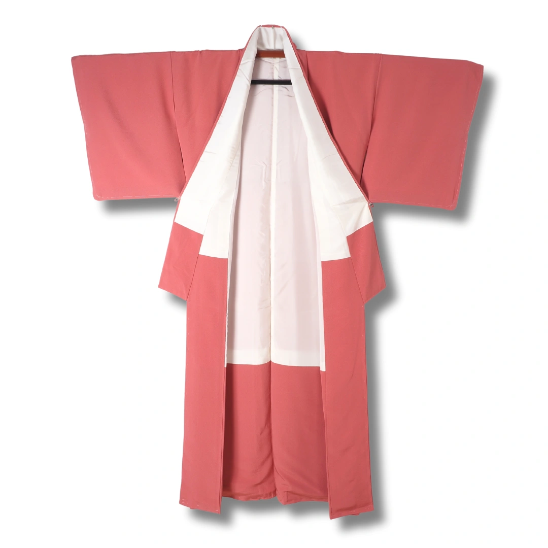 Iromuji Kimono in Dunkelrosa Iromuji Kimono in Dunkelrosa
