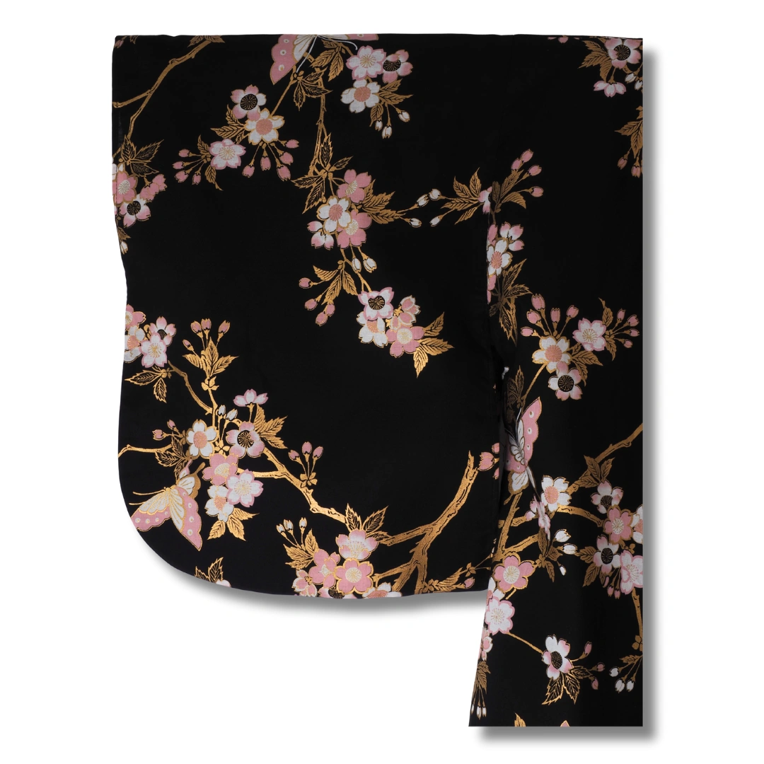 Damen Yukata – Schwarz mit rosa & weißen Blüten Damen Yukata – Schwarz mit rosa & weißen Blüten