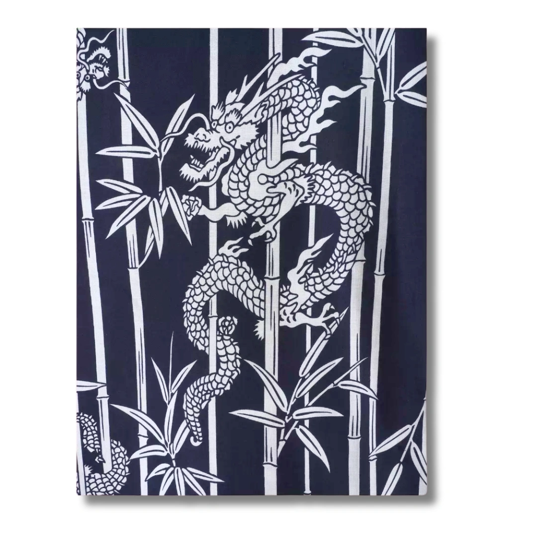Herren Yukata dunkelblau mit weißen Drachen Herren Yukata dunkelblau mit weißen Drachen