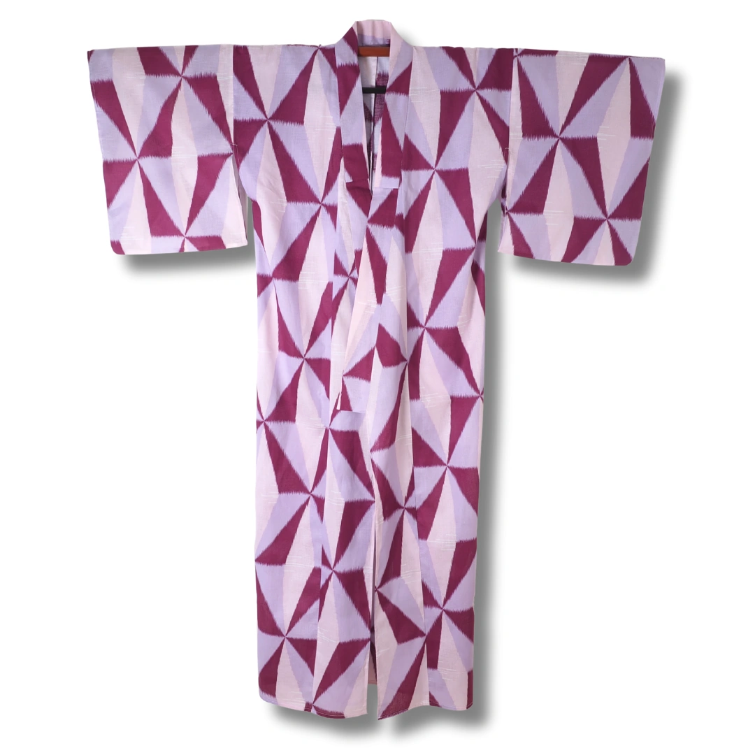 Damen Yukata mit lila Dreiecken 