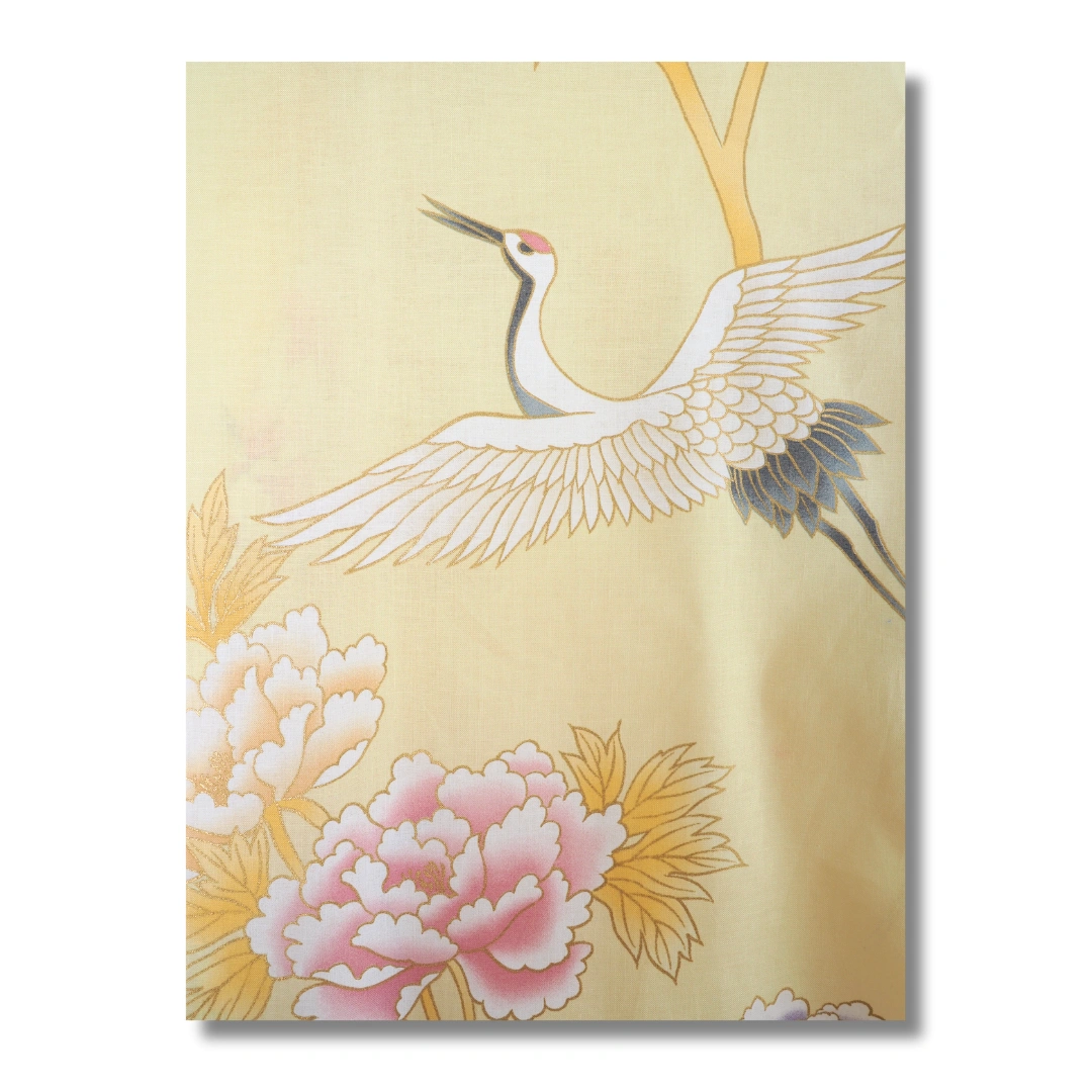 Damen Yukata gelb mit Blumen & Kranichen Damen Yukata gelb mit Blumen & Kranichen