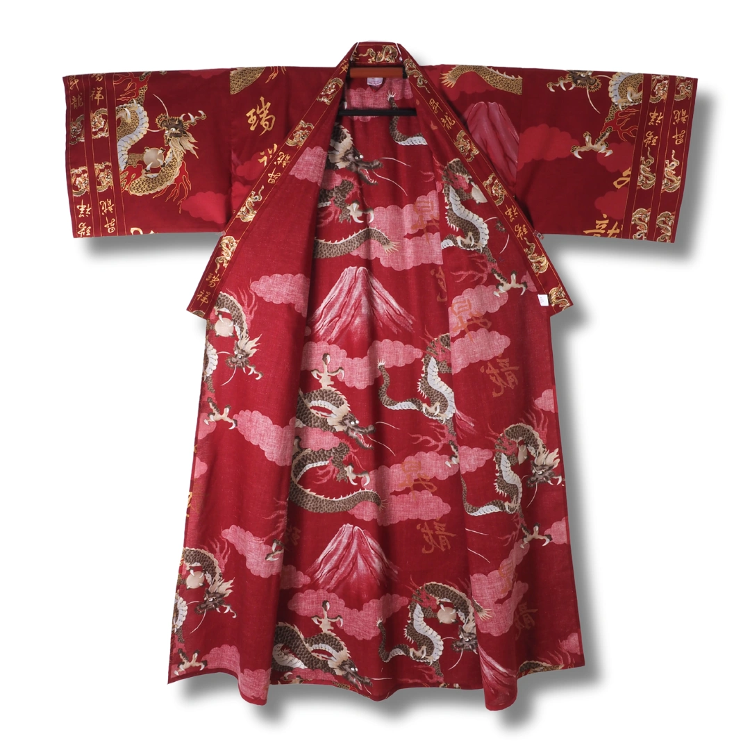 Herren Yukata dunkelrot mit goldenen Drachen Herren Yukata dunkelrot mit goldenen Drachen