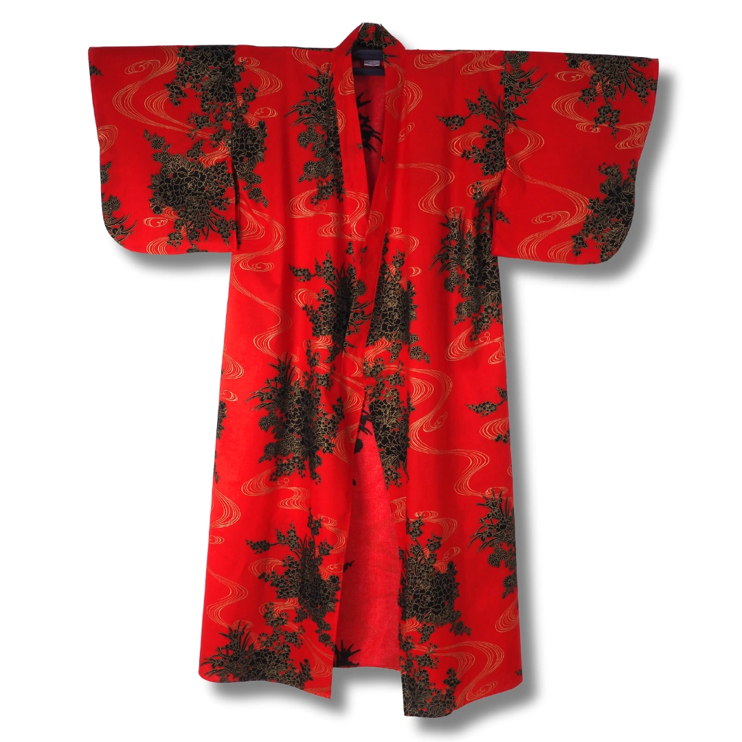 Damen Yukata rot mit schwarzen Blumen Damen Yukata rot mit schwarzen Blumen